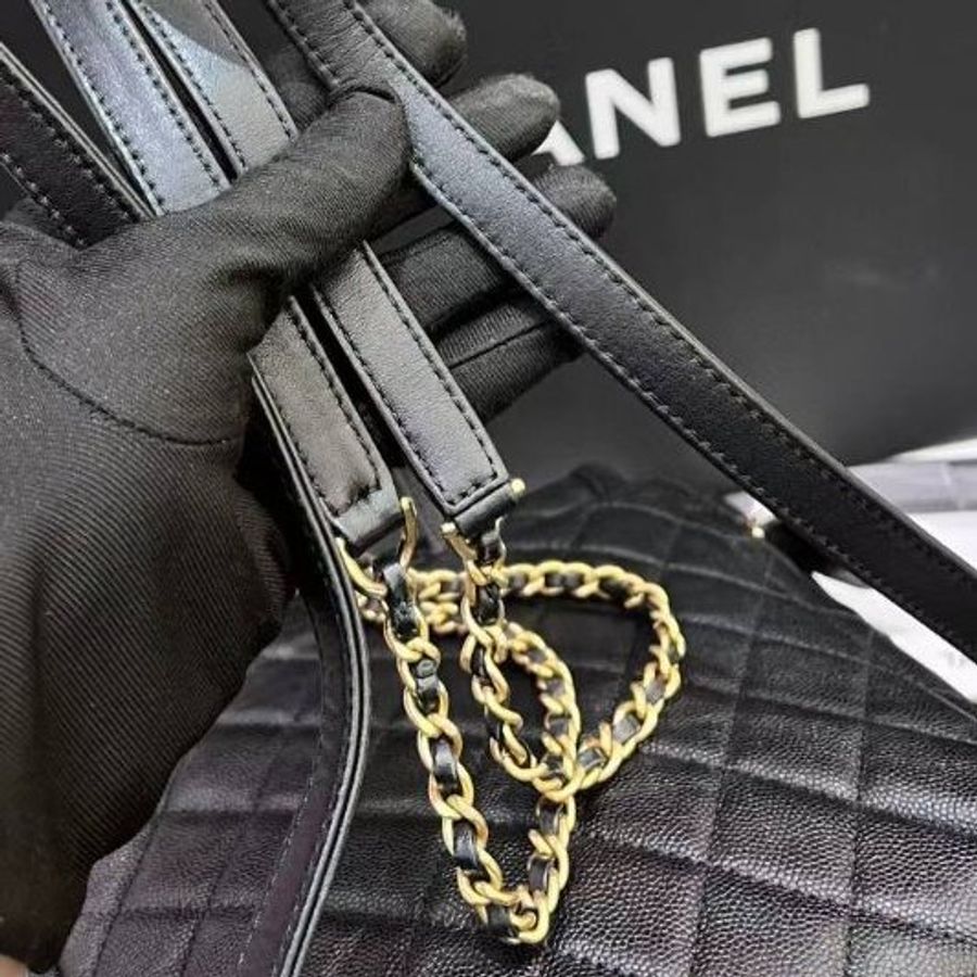 香奈兒/Chanel 黑金菱格vanity case荔枝紋小號雙肩包-10