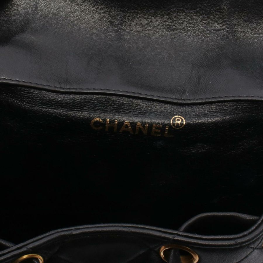 香奈兒 (CHANEL) 絎縫雙肩包,羊皮材質,黑色,二手,女款,金色五金-3