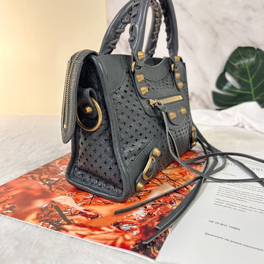Balenciaga 經典米你機車鏤空手提包斜背包 2021年-6