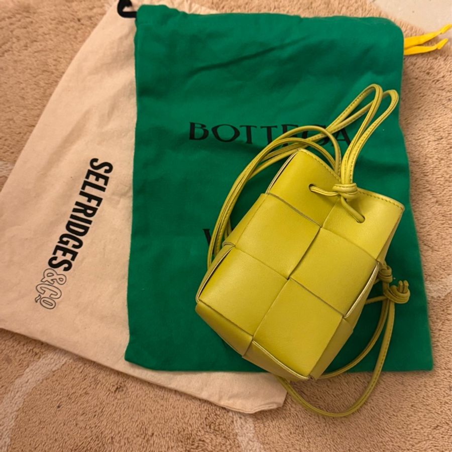 Bottega Veneta Cassette 迷你編織水桶包-0