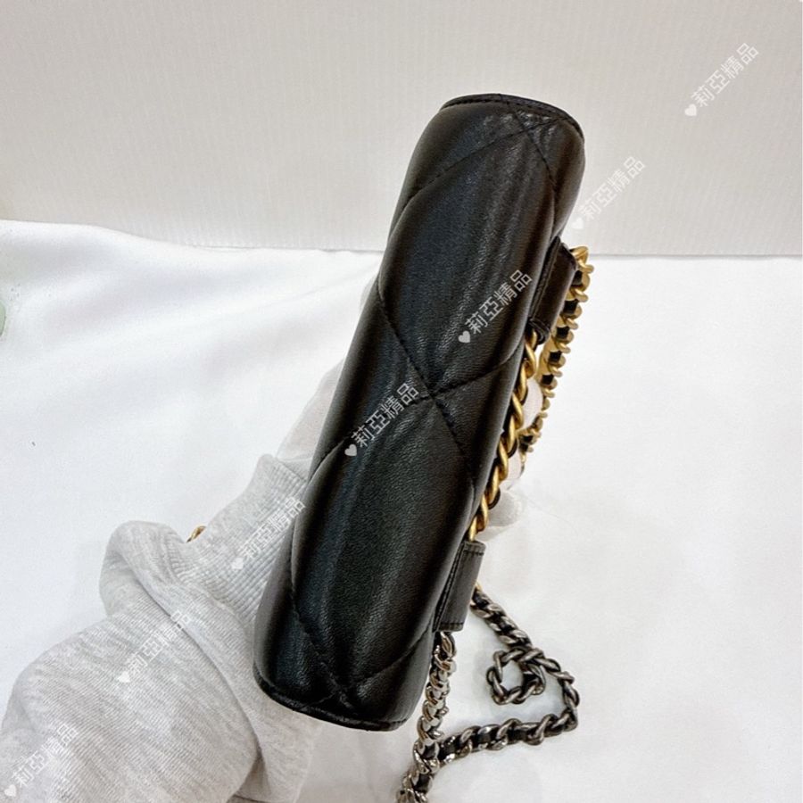 莉亞精品♡ Chanel AP3774 黑金19腰包 二手-5