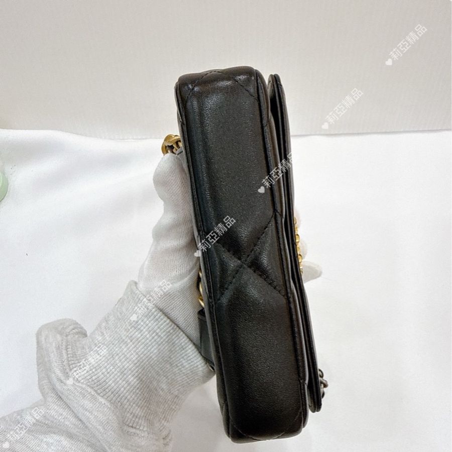 莉亞精品♡ Chanel AP3774 黑金19腰包 二手-6