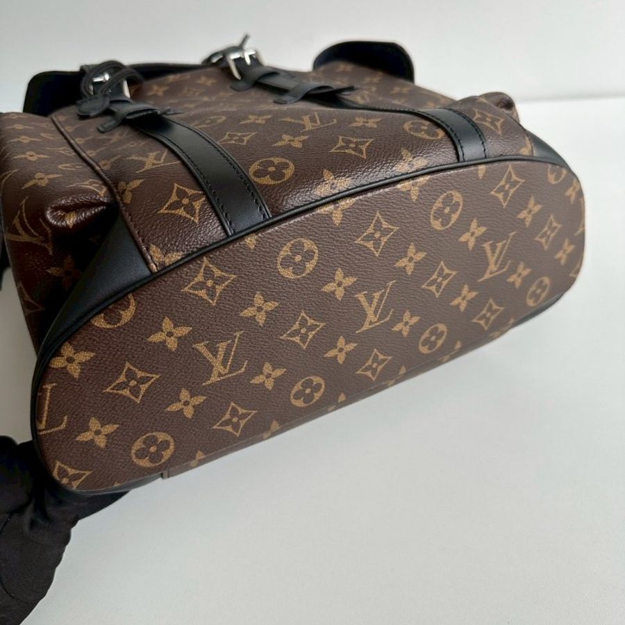 閒置新🎒 全配有購證🙌🏻 Louis Vuitton LV 路易威登 Christopher MM 後背包-15