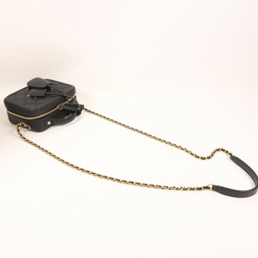 CHANEL 牛皮皮革Vanity Case金扣手挽肩背兩用袋-9