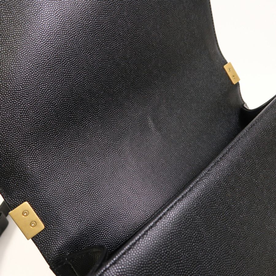 CHANEL 牛皮皮革Boy 25金扣鏈帶肩背袋-18