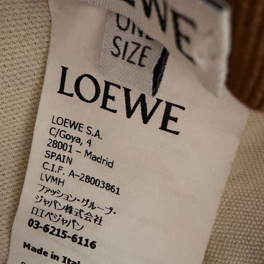 Loewe 絨皮 logo帽子 駝色-8