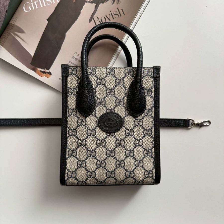 🎉95成新 GUCCI 深藍色拼經典老花琴譜包 斜背包-0