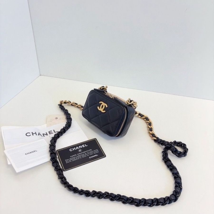 Chanel 黑金相機📷鴛鴦粗鏈條 迷你小盒子鏈條包 11*7*4.5 cm 9新 配件塵袋保卡購證-4