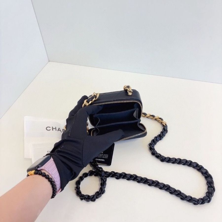 Chanel 黑金相機📷鴛鴦粗鏈條 迷你小盒子鏈條包 11*7*4.5 cm 9新 配件塵袋保卡購證-5