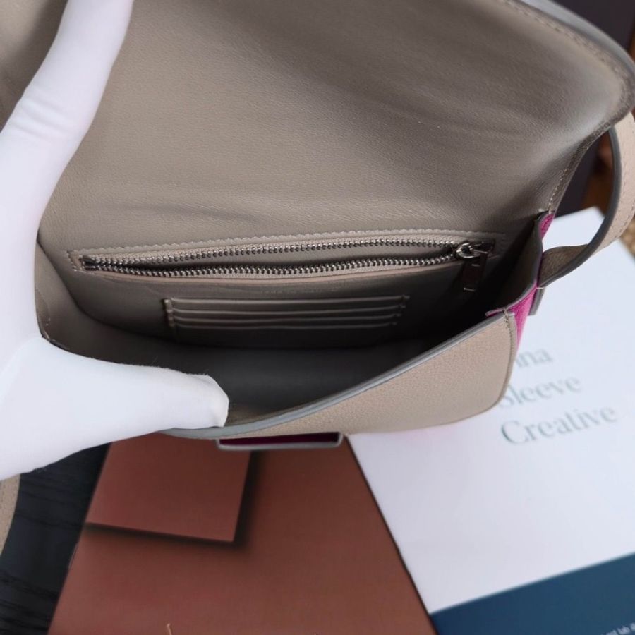 CELINE Trotteur拼色馬鞍包19*17*5 9新配件塵袋吊牌-6