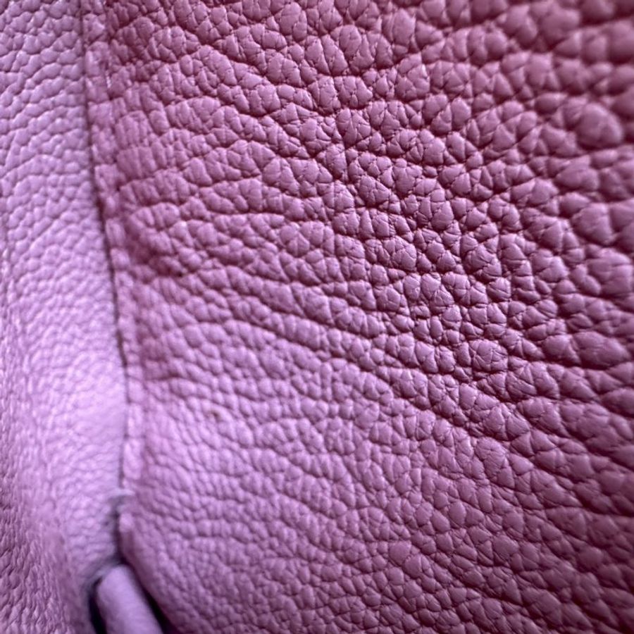 ✨盒子、防塵都有 年輕款 Miu Miu 粉色拉鍊長夾-12