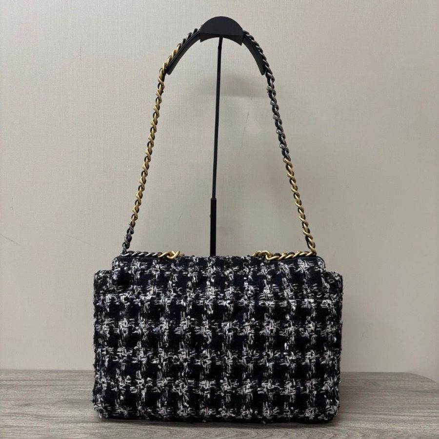 CHANEL 19bagmaxi黑白 千鳥格毛呢手提肩背斜背包37*24*12 9新配件塵袋-1