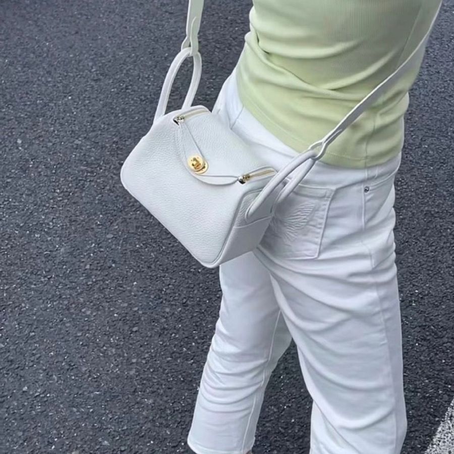 HERMES 新白色金扣mini lindy 手提肩背斜背包18*13*10 95新配件盒子塵袋購證吊牌毛氈布-0