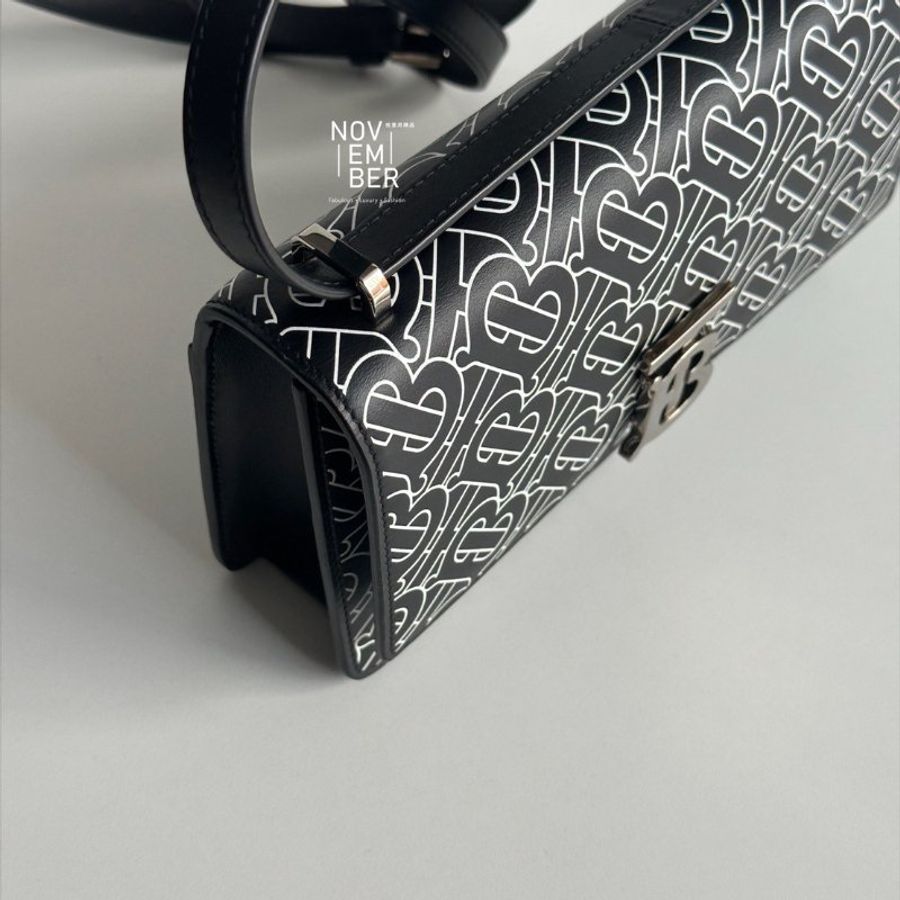閒置新🫰🏻 Burberry 博伯利 TB 鎖釦包 黑(滿版Logo白字)-2