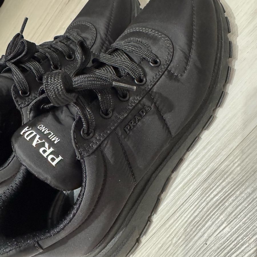 PRADA 尼龍 休閒鞋-1