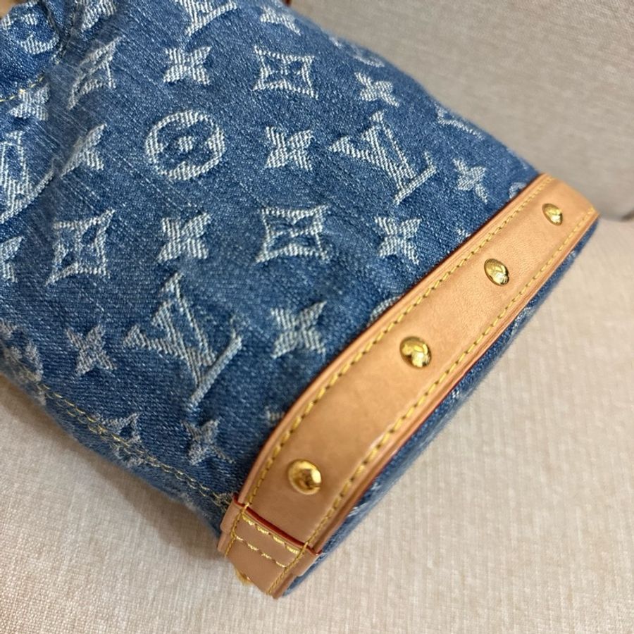 Louis Vuitton新款Nano Noé 藍色Monogram圖案牛仔布水桶包-10