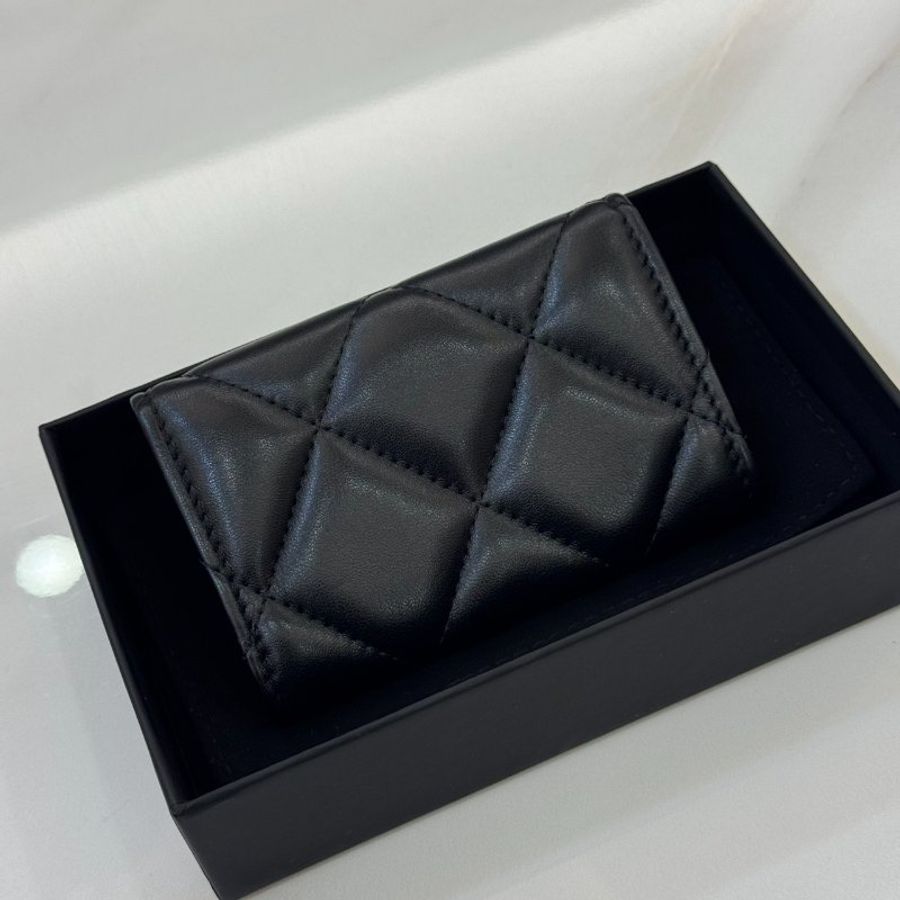 *SHIHNA名牌精品* CHANEL 19 黑金 羊皮口蓋名片夾-2
