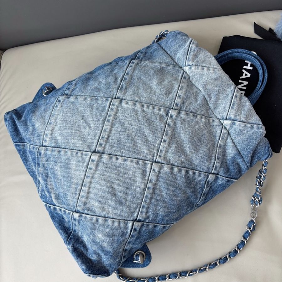 Chanel 23P藍色牛仔22bag雙肩包 尺寸約34×29,芯片款-5