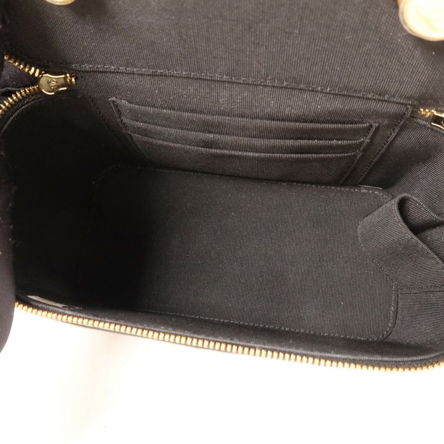 CHANEL 羊皮皮革Vanity Bag金扣鏈帶肩背袋-5