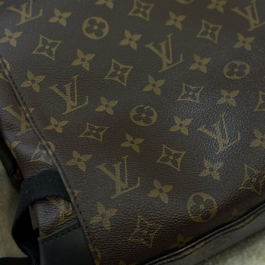 (保留中)Lv Christopher MM後背包-2