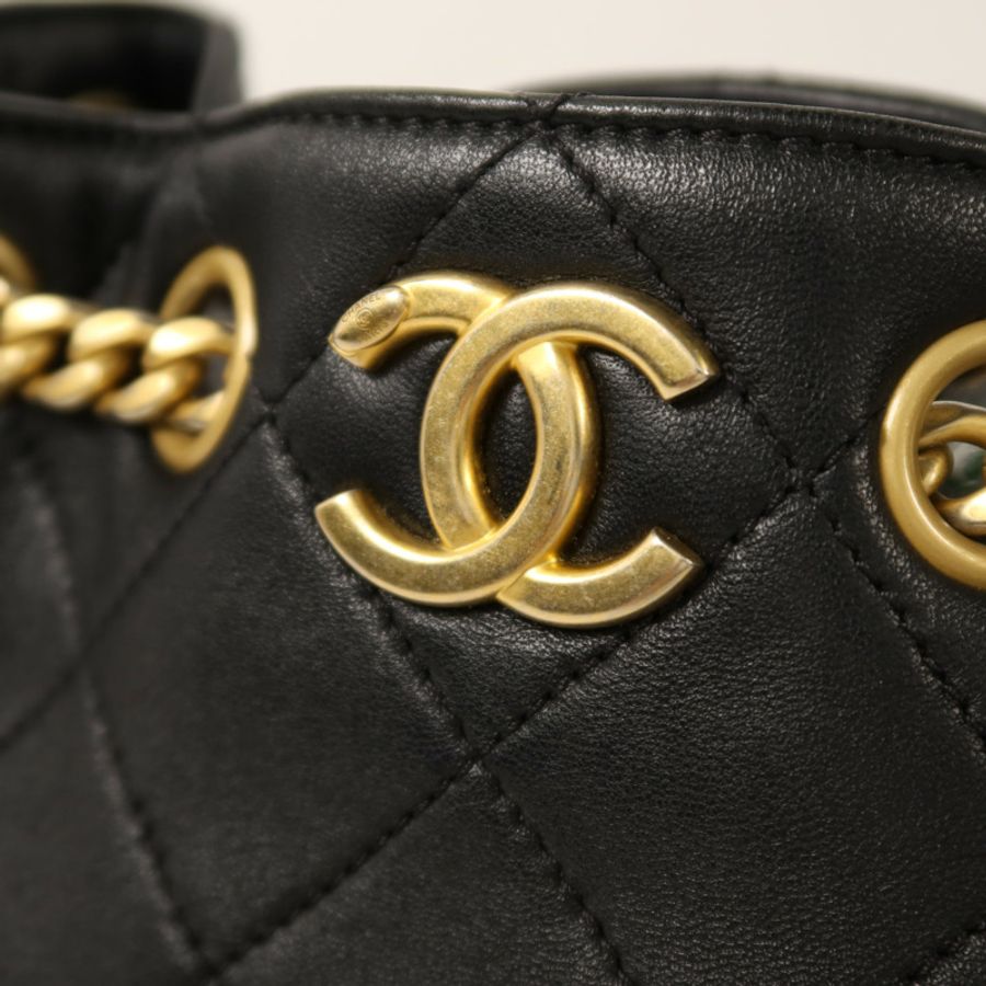 CHANEL 牛皮皮革Chain Shoulder金扣鏈帶肩背袋-13