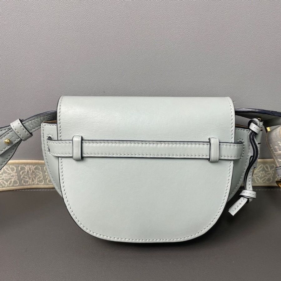 Loewe mini gate 寬肩帶dual馬鞍包新款字母16.5*13*8 9新配件塵袋-2