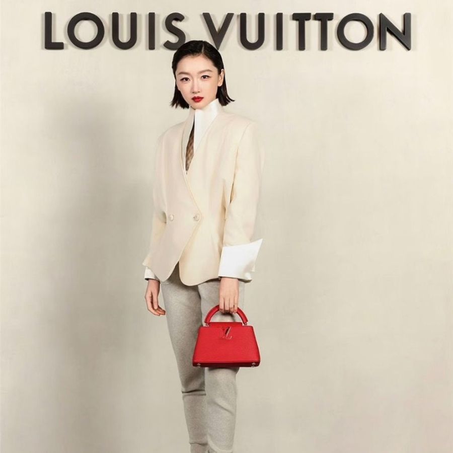 LV Capucines BB 紅色荔枝紋牛皮搭配銀色五金 27*17.5*8 9新配件塵袋-0
