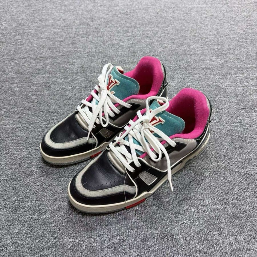 Louis Vuitton LV Trainer 黑灰粉秀款低幫板鞋 42碼 UK8-7