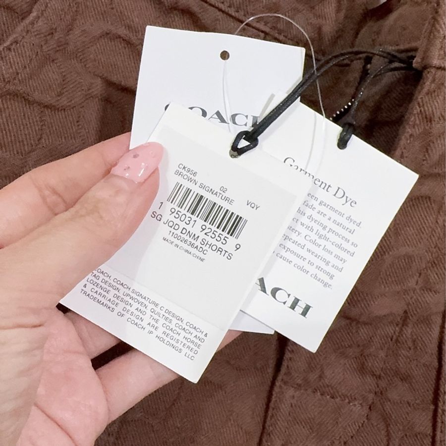 未使用coach巧克力色牛仔短褲(M號)-12