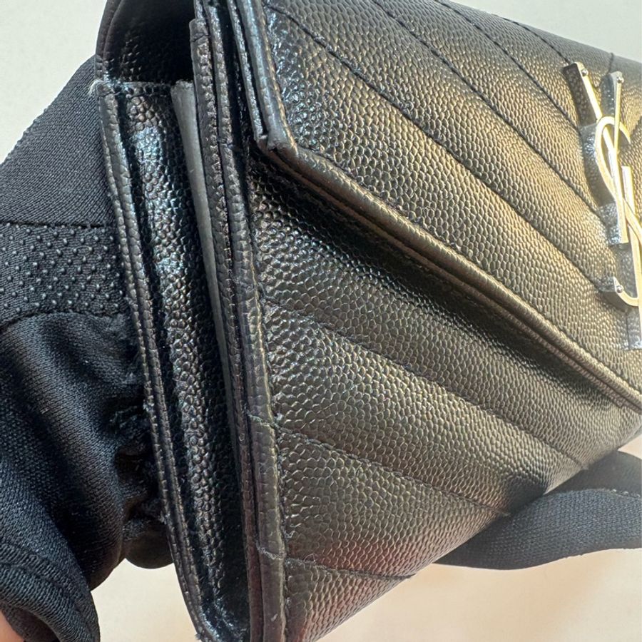 ysl 黑銀魚子醬信封式長夾-2