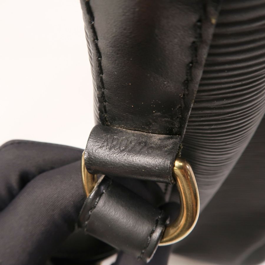 LOUIS VUITTON Epi Neo Bucket金扣肩背袋-14