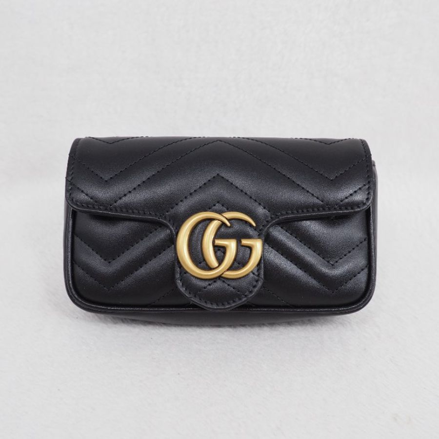 Gucci GG Marmont super mini bag 黑色金扣鏈帶斜背包-6