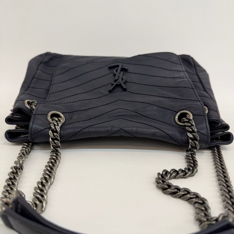 Saint Laurent 聖羅蘭海軍藍全皮V紋中號洛麗塔鏈條單肩斜挎包。-5