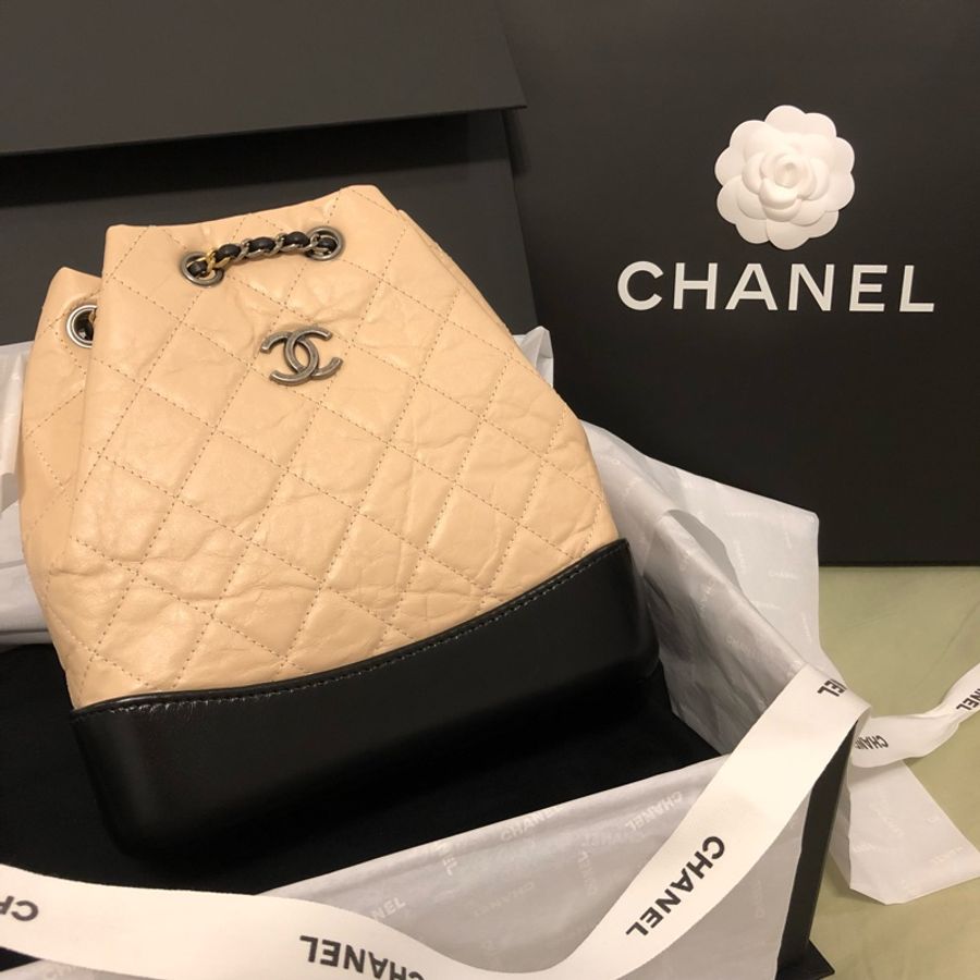Chanel 香奈兒流浪雙肩包/後背包-0