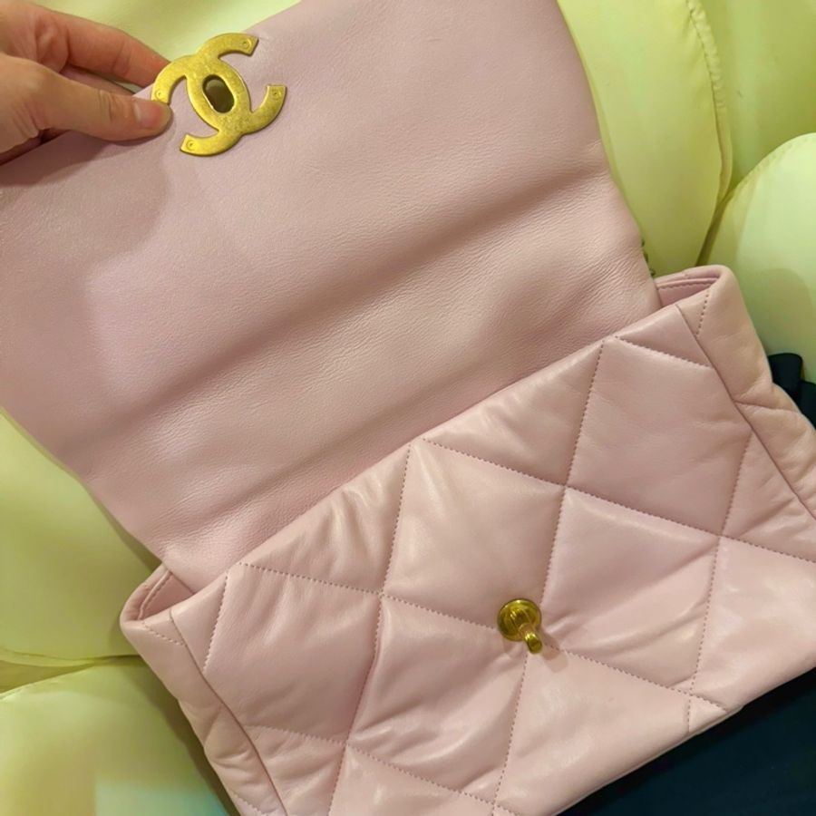 (全配閒置99新)香奈兒Chanel💗baby粉🌸19包中號30cm-3