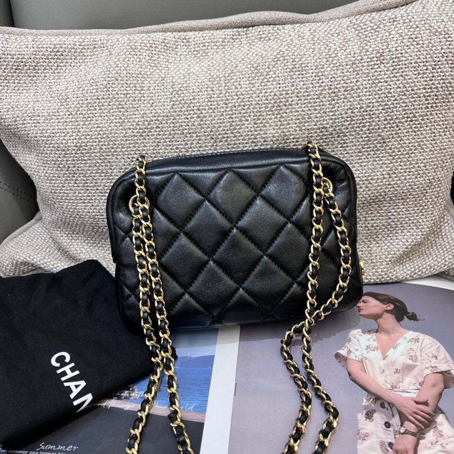 Chanel香奈兒黑金24K金幣相機包小號芯片款-10