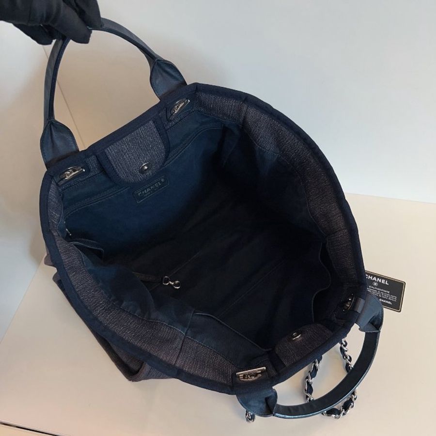 香奈兒/Chanel 牛仔藍沙灘包 帆佈拼牛皮托特包-9