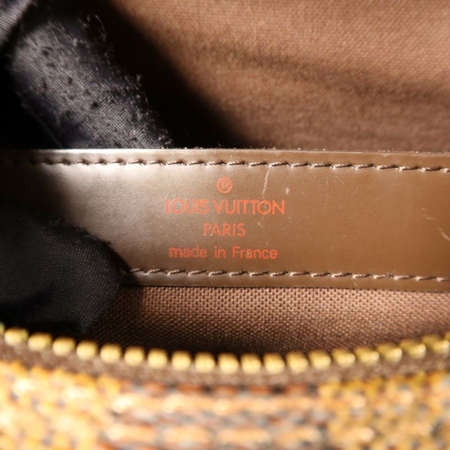 LOUIS VUITTON Damier Naviglio金扣肩背袋-6