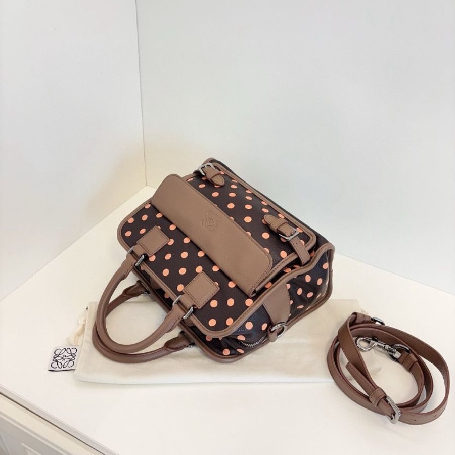 Loewe 限量波點款2ways波士頓 小方包 25*20*13 98新配件塵袋肩帶-6