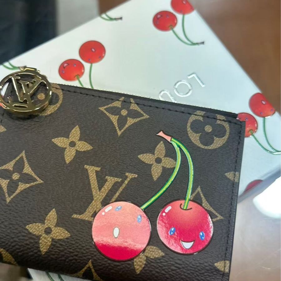 LV x 村上隆联名樱桃零钱包-3