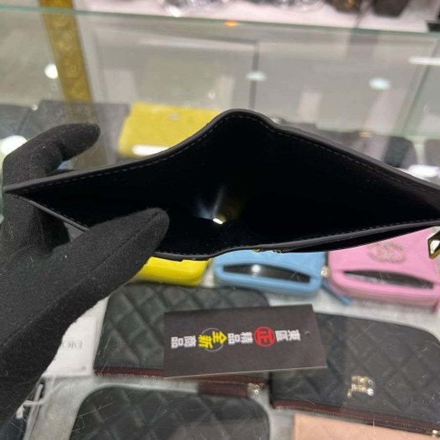 東區正精品㊣Bottega Veneta BV 749940 全新黑色牛皮大格編織拉鍊金釦釦子中夾 RZ6238-2
