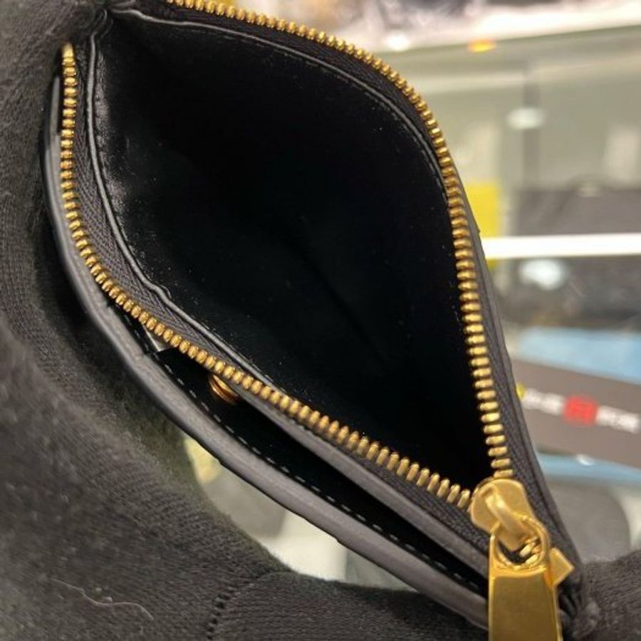 東區正精品㊣Bottega Veneta BV 749940 全新黑色牛皮大格編織拉鍊金釦釦子中夾 RZ6238-3
