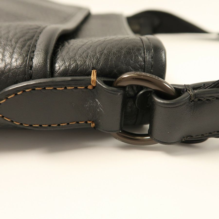 COACH 牛皮皮革Gotham Slim肩背袋-12
