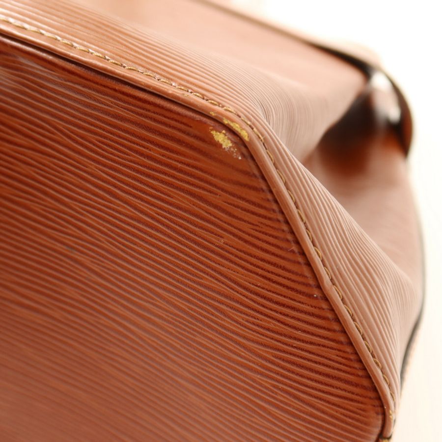 LOUIS VUITTON Epi Sac De Paul金扣肩背袋-13