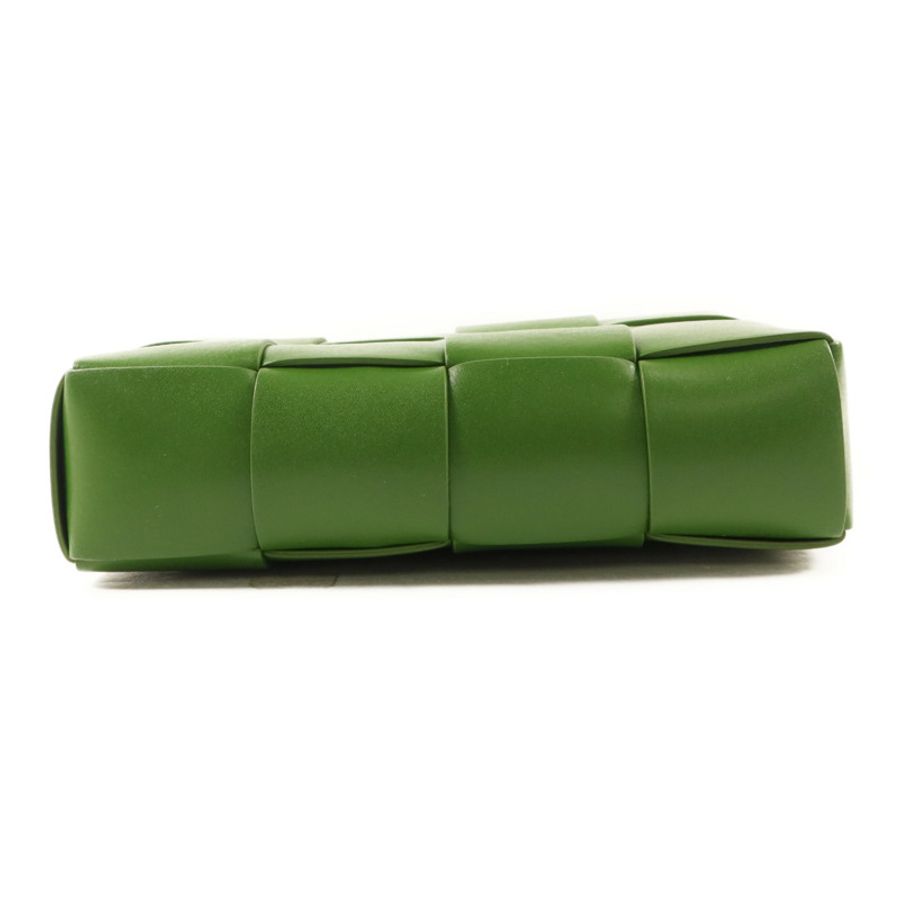 BOTTEGA VENETA 牛皮皮革Small Cassette Camera Bag銀扣肩背袋-3