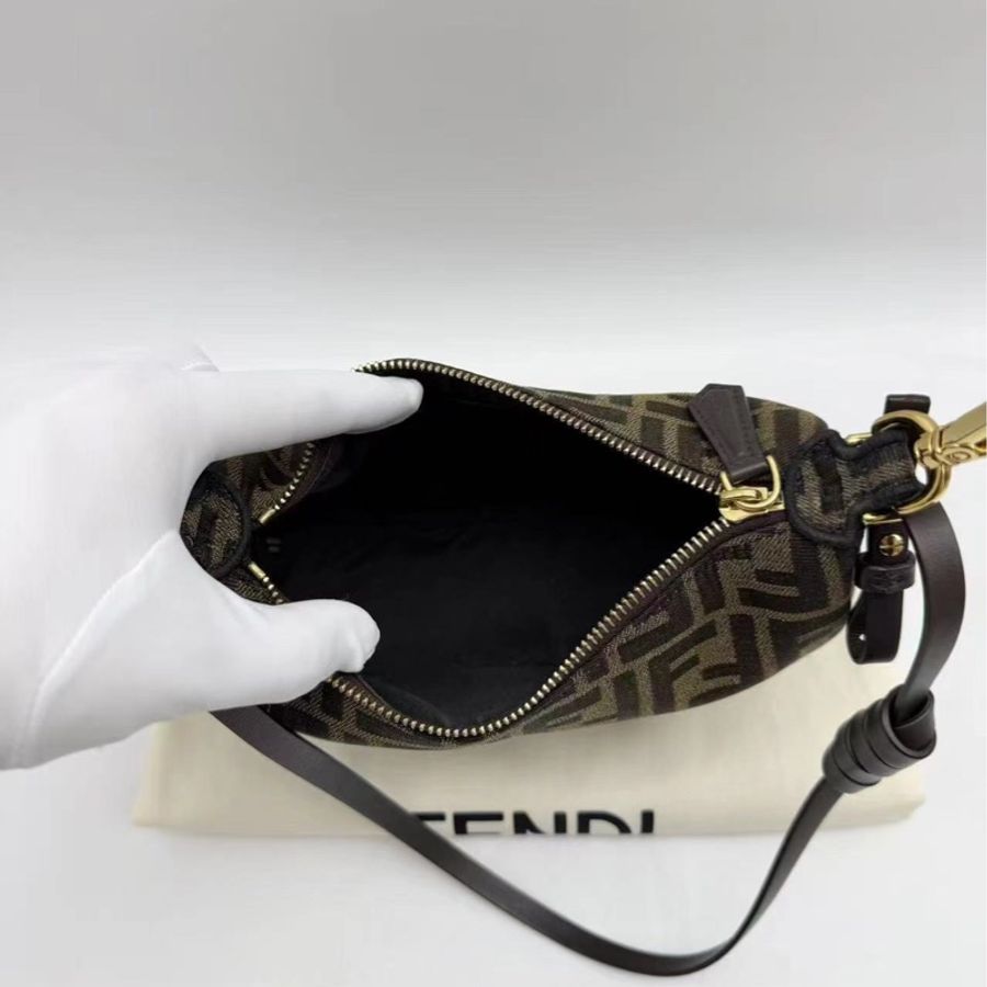 Fendi 彎月包 碗豆包 graphy 小號#老花-4