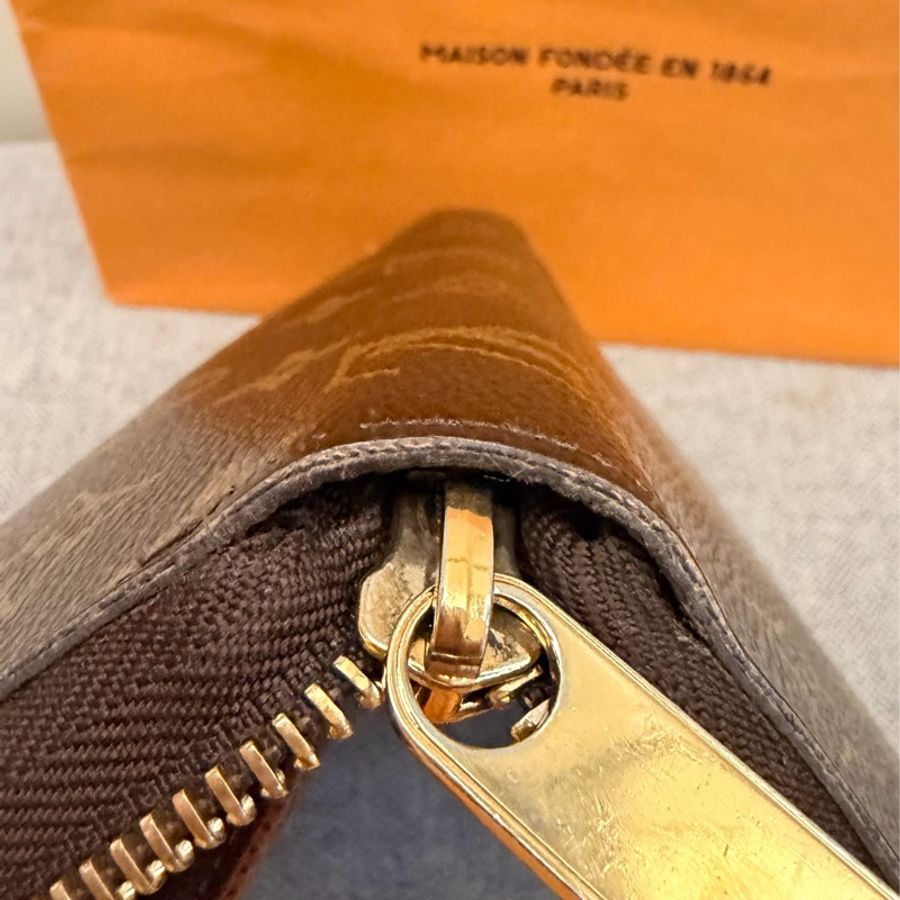 出清特價｜真品 Louis Vuitton LV路易威登 Zippy Organizer M62581 加大經典原花多功能拉鍊長夾 男女通用 護照夾 支票夾-11