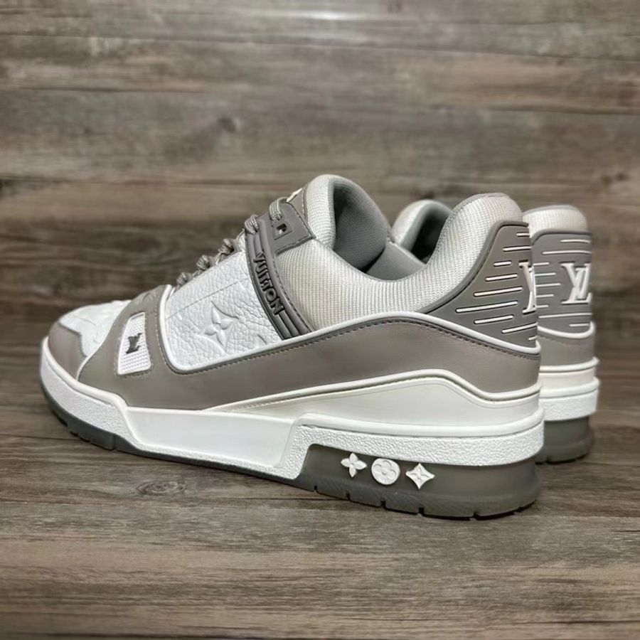 Louis Vuitton路易威登 trainer 灰白 灰色 Uk7碼,41碼-3