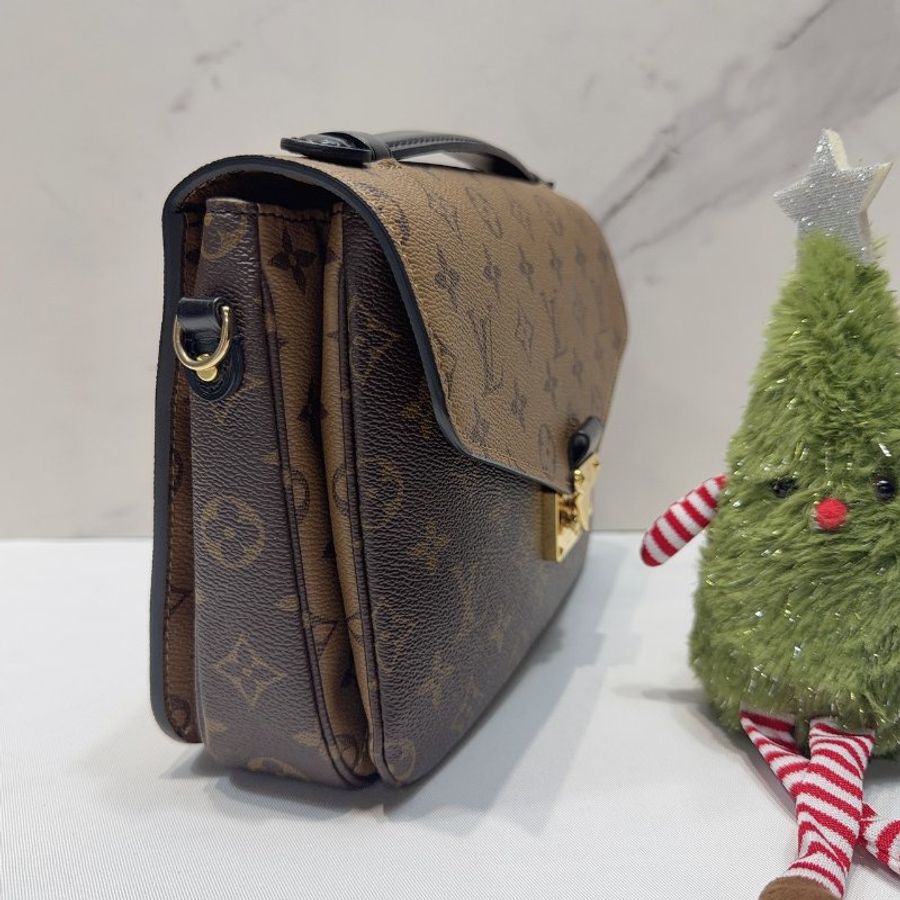 LV Pochette Metis兩色郵差包-3