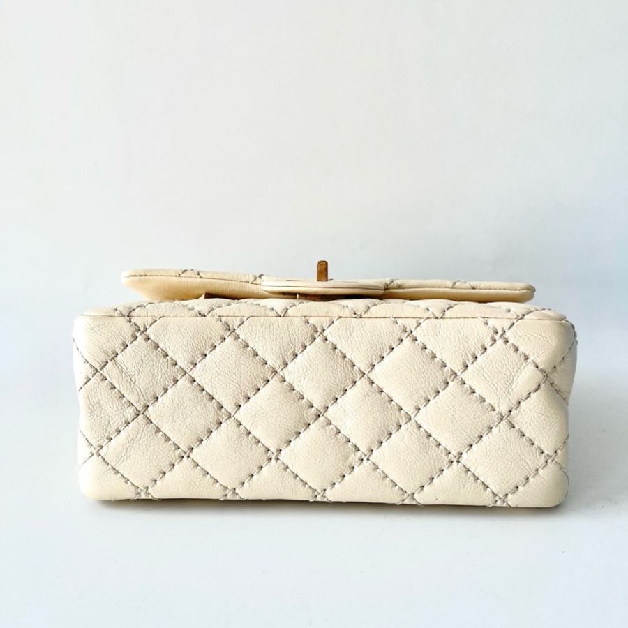 Chanel 香奈兒 外縫線奶白色2.55 mini 22開 20 *13*7cm-3